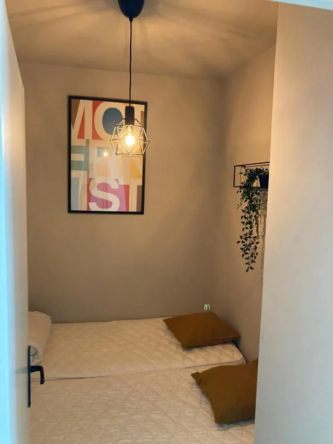 Middelkerke Volledig Gerenoveerd Appartement Met Zeezicht 0*,